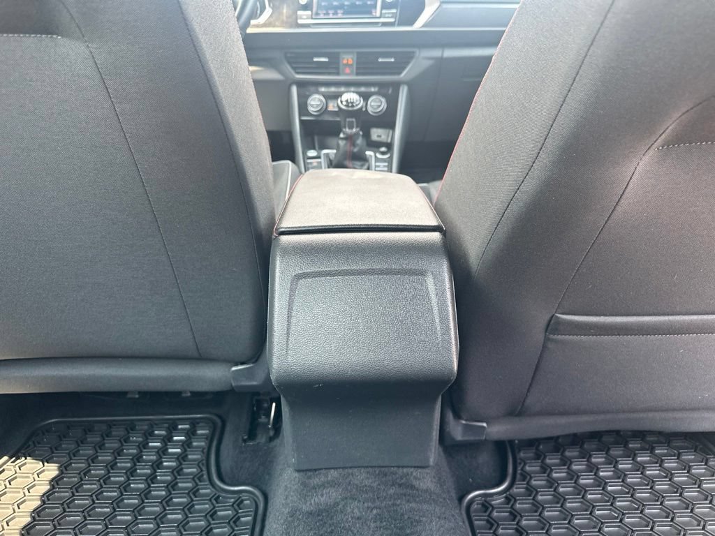 Used 2019 Volkswagen Jetta GLI FWD image 25