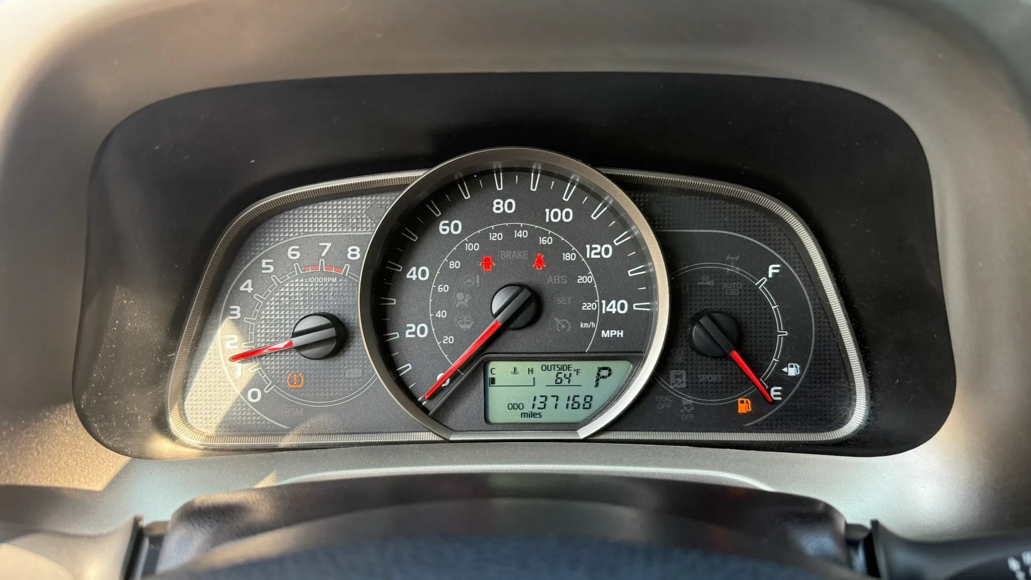 Used 2015 Toyota RAV4 XLE AWD/4WD image 15