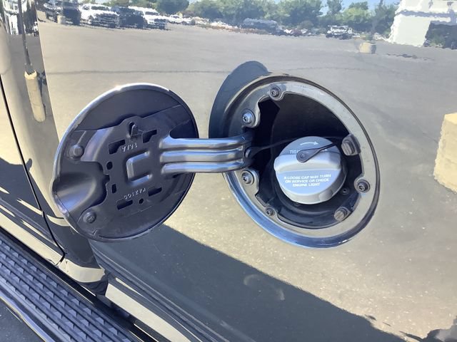 Used 2025 RAM 2500 Big Horn AWD/4WD image 21