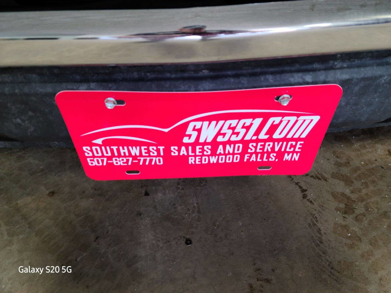 Used 2018 Chevrolet Silverado 2500 LT image 2