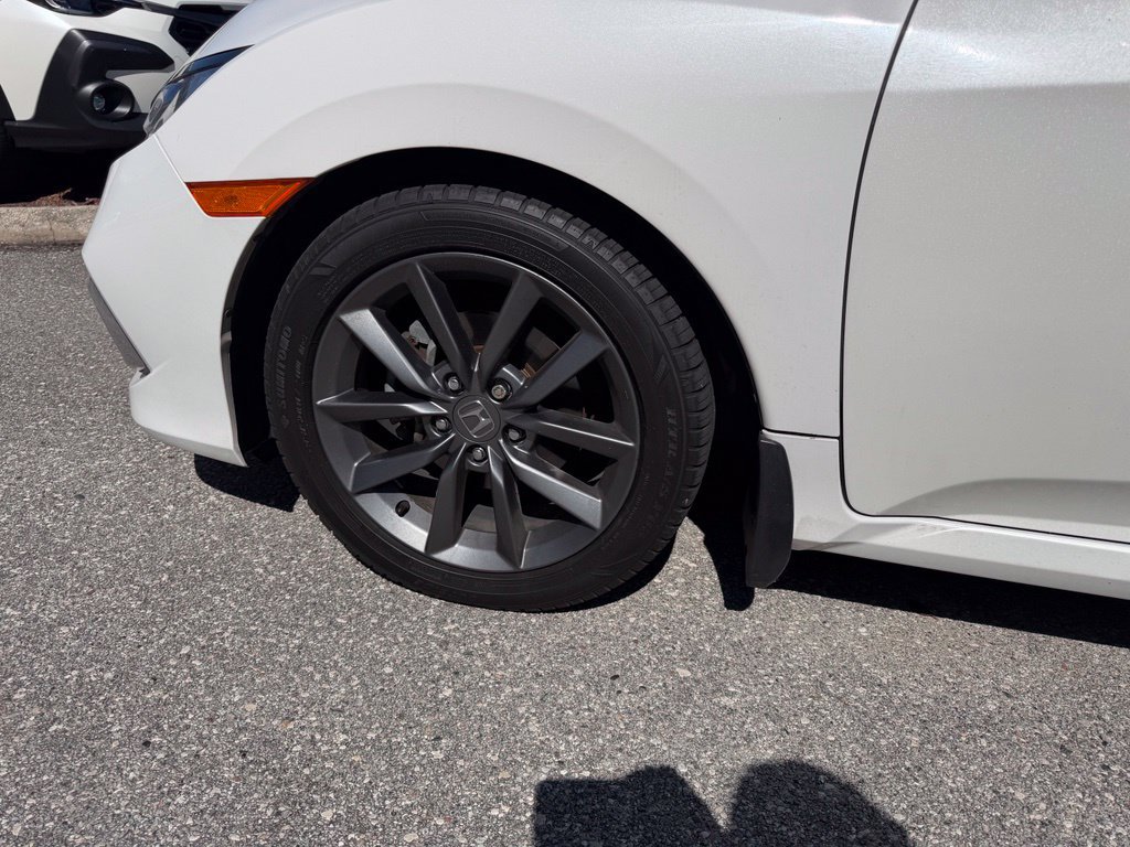 Used 2019 Honda Civic EX image 9
