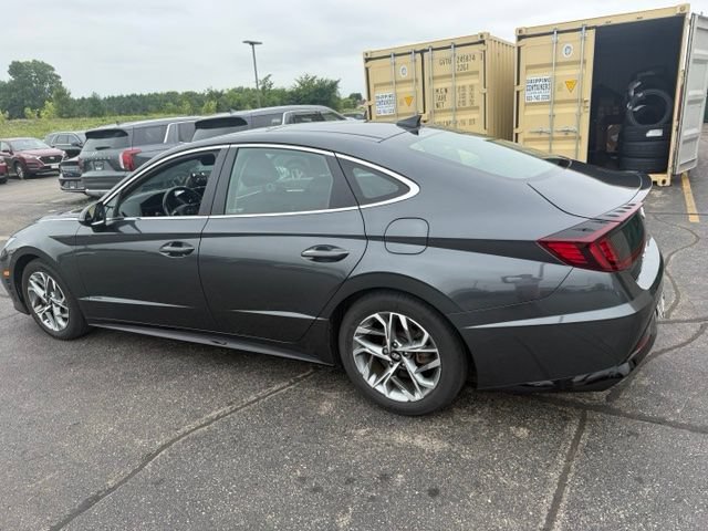 Used 2023 Hyundai Sonata SEL w/ Convenience Package FWD image 4