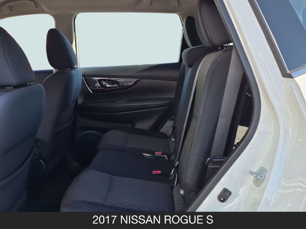 Used 2017 Nissan Rogue S FWD image 16