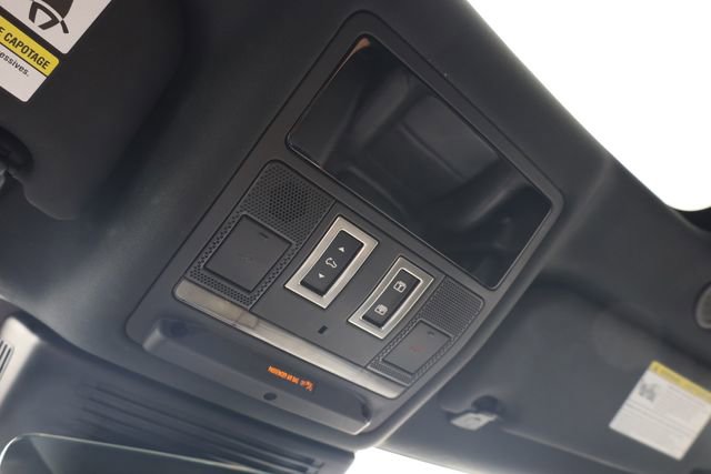 Used 2024 Jaguar F-PACE R-Dynamic S image 21