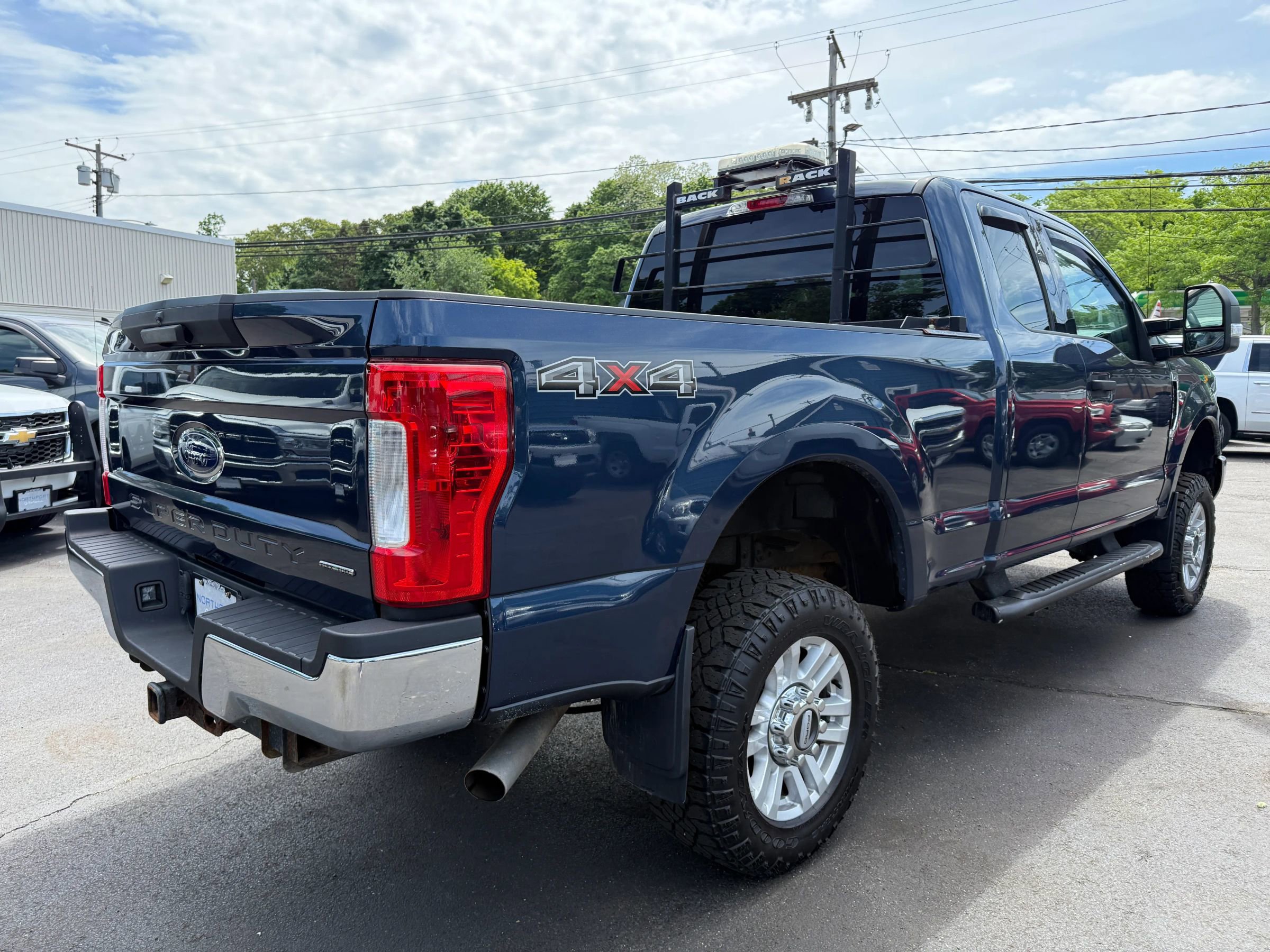 Used 2017 Ford F350 XLT AWD/4WD image 5