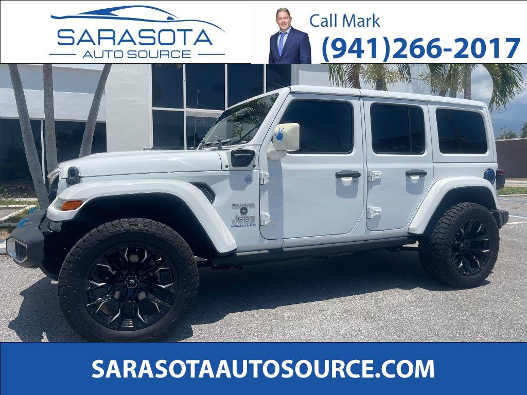 Used 2023 Jeep Wrangler Unlimited Sahara AWD/4WD image 4