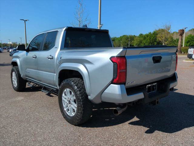 Certified 2024 Toyota Tacoma SR5 AWD/4WD image 4