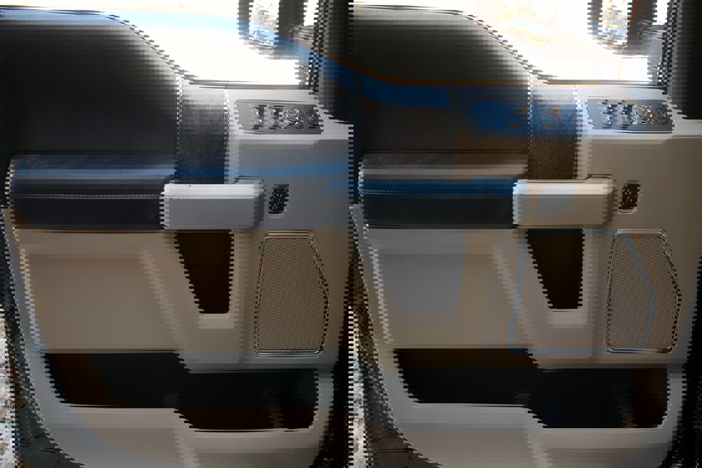 Used 2018 Ford F250 Lariat w/ Lariat Ultimate Package image 19