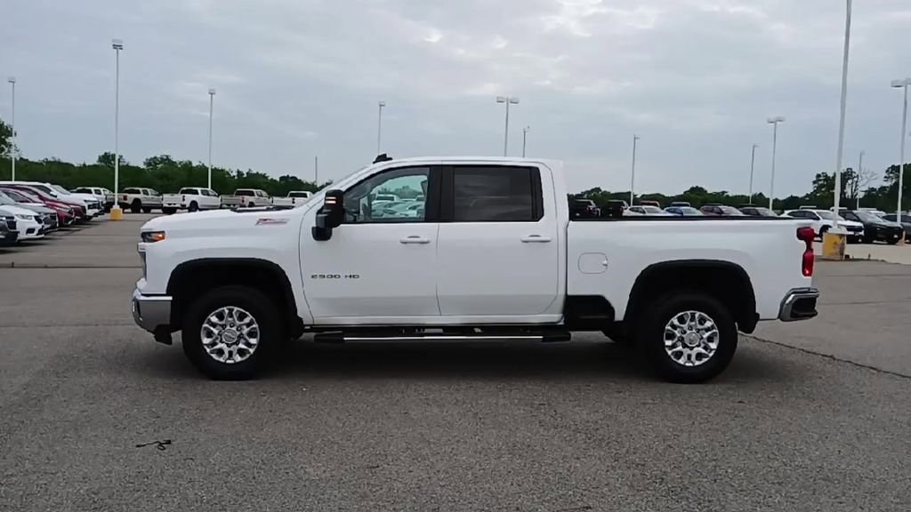 Certified 2025 Chevrolet Silverado 2500 LT image 5