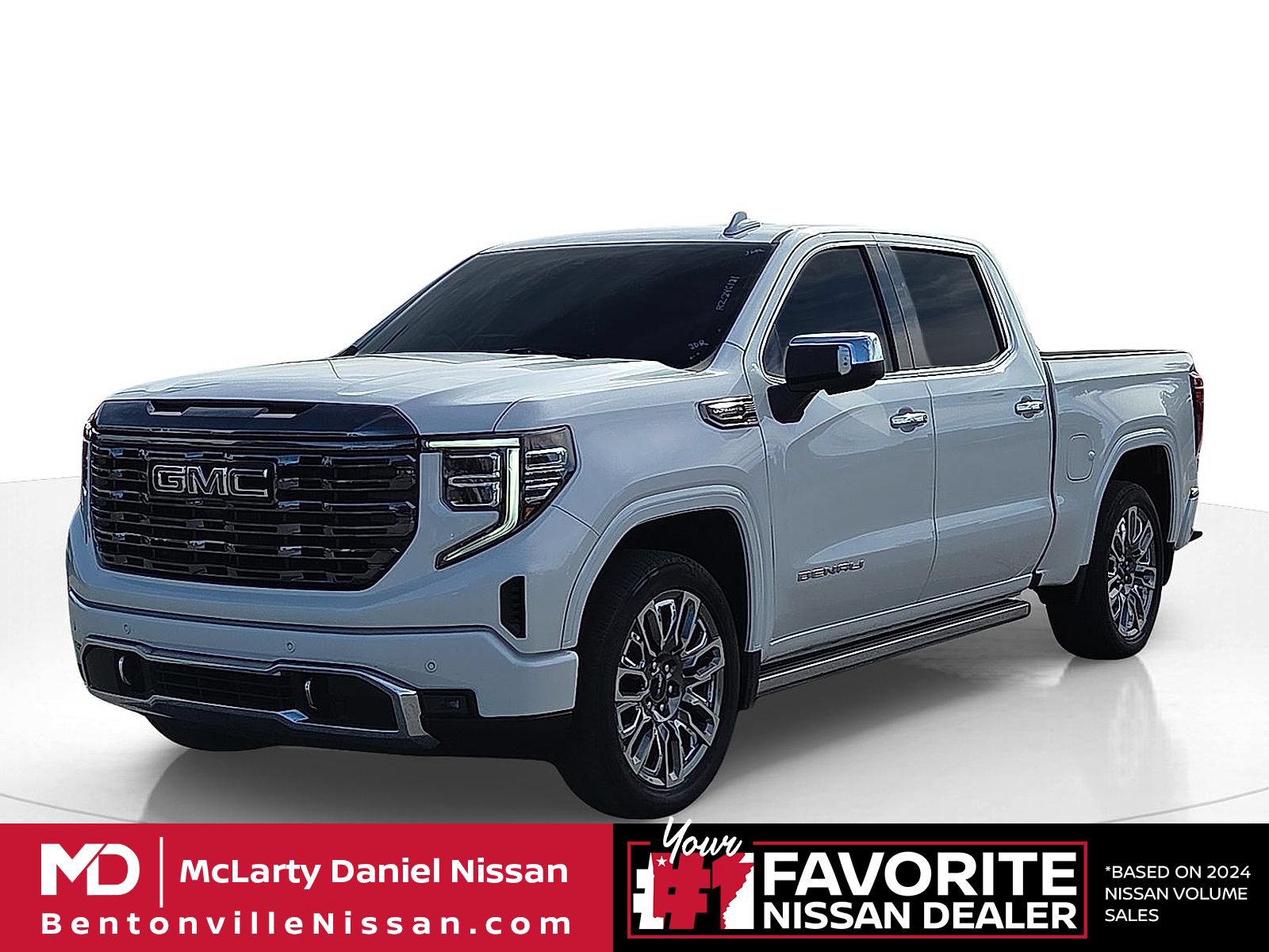 Used 2024 GMC Sierra 1500 Denali Ultimate AWD/4WD image 2