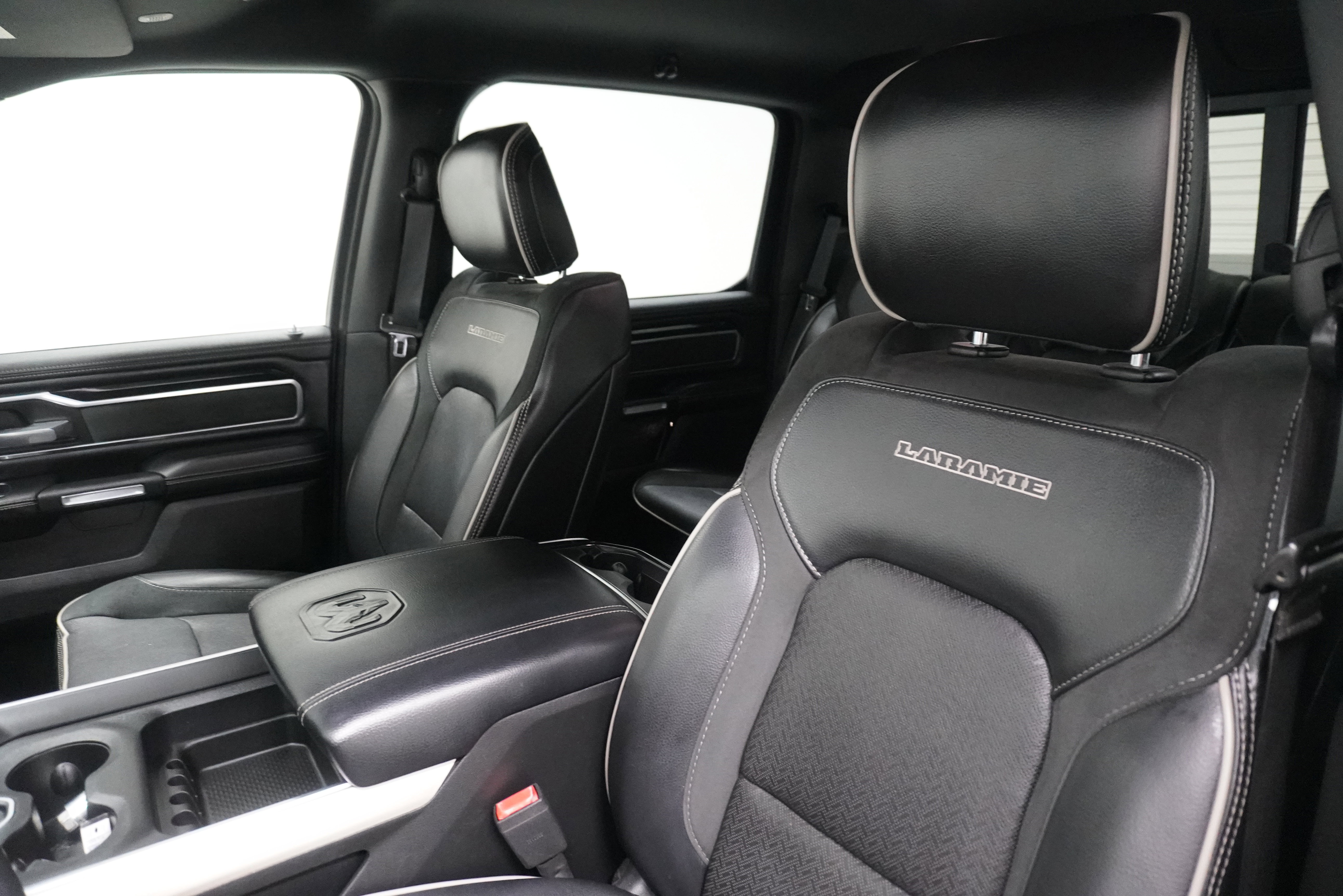 Used 2019 RAM 1500 Laramie w/ Sport Appearance Package RWD image 12