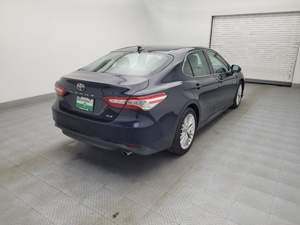 Used 2020 Toyota Camry XLE image 9