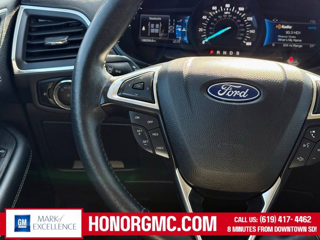 Used 2024 Ford Edge Titanium AWD/4WD image 29