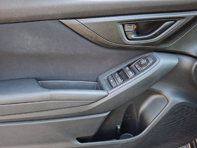 Used 2018 Subaru Impreza 2.0i AWD/4WD image 12