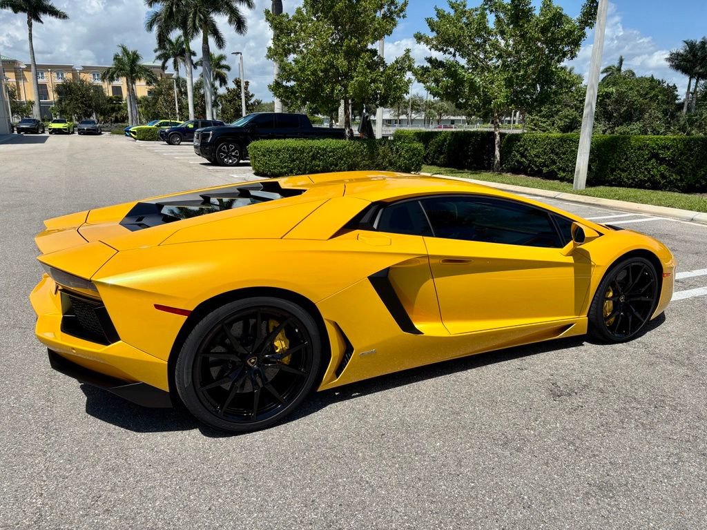 Used 2013 Lamborghini Aventador LP 700-4 AWD/4WD image 6