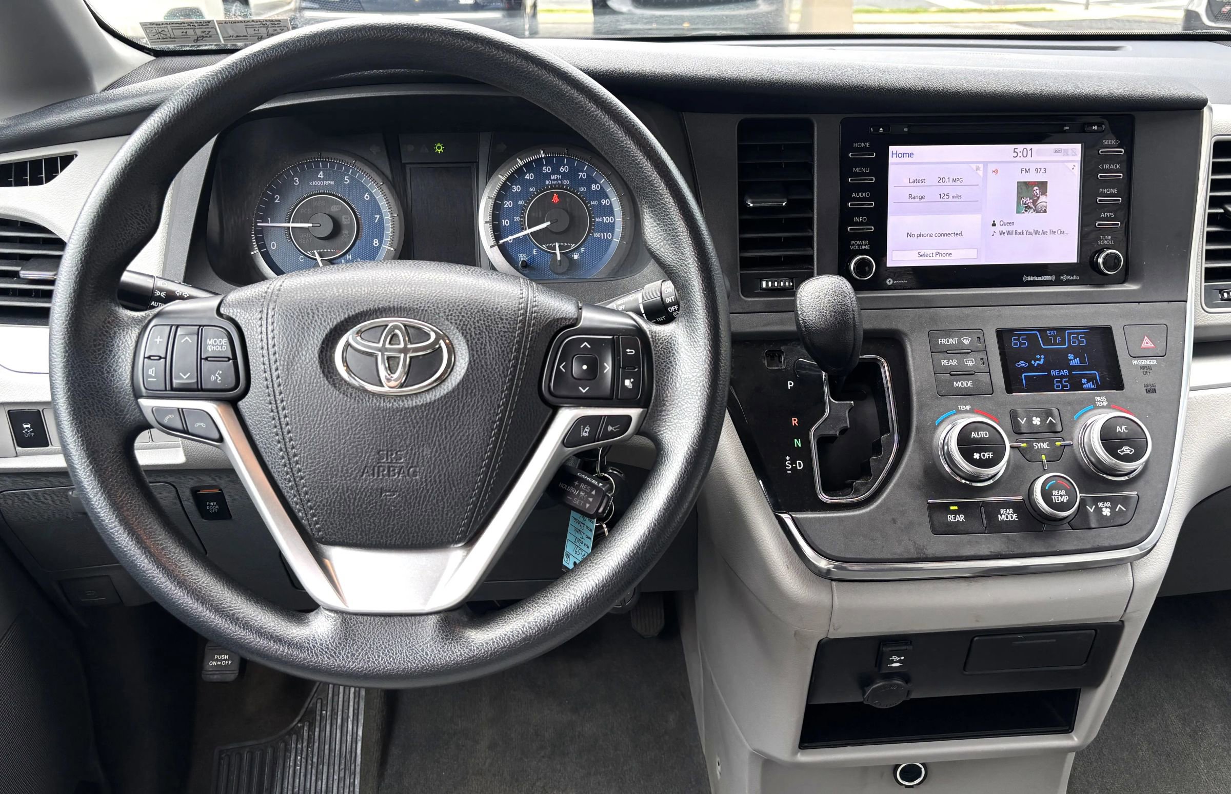 Used 2018 Toyota Sienna LE AWD/4WD image 12