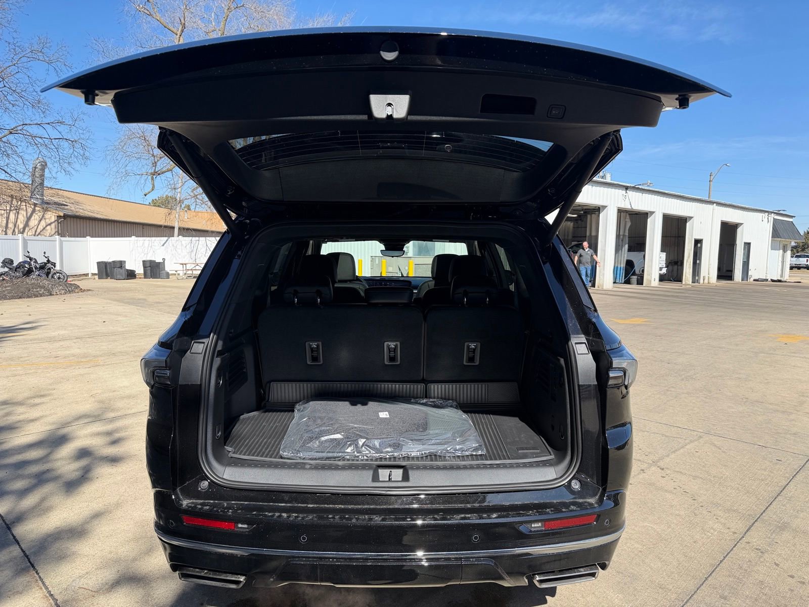 New 2026 Buick Enclave Avenir w/ Super Cruise Package image 37