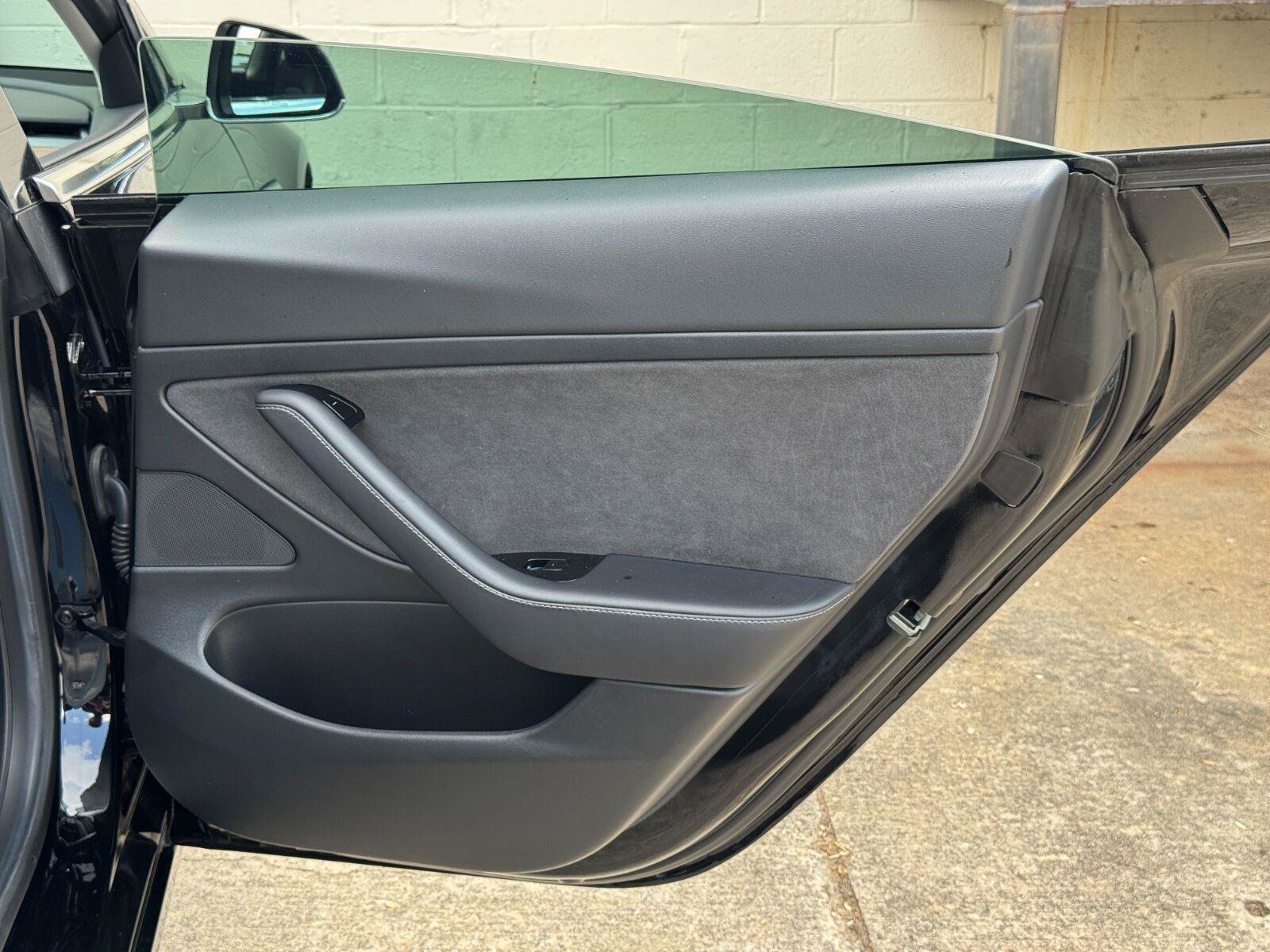 Used 2020 Tesla Model 3 Standard Range Plus RWD image 46