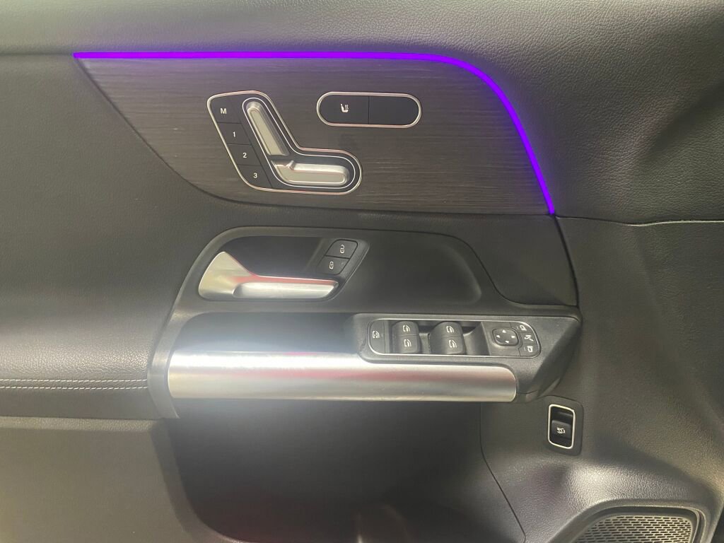 Certified 2023 Mercedes-Benz GLA 250 4MATIC image 6