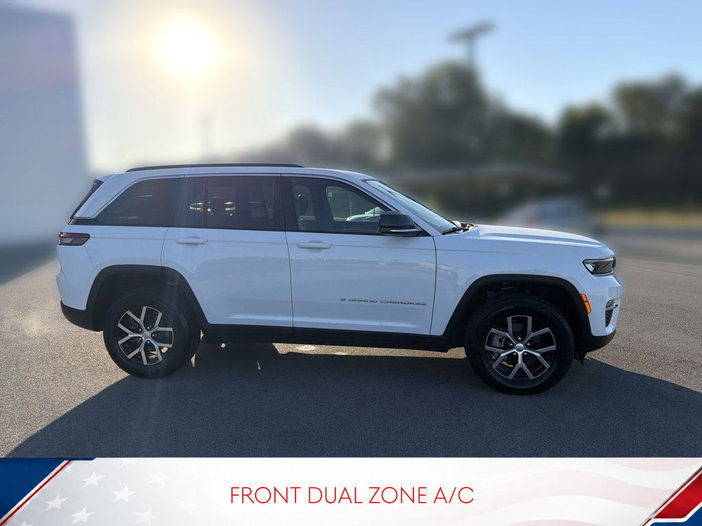 Used 2025 Jeep Grand Cherokee Limited AWD/4WD image 5