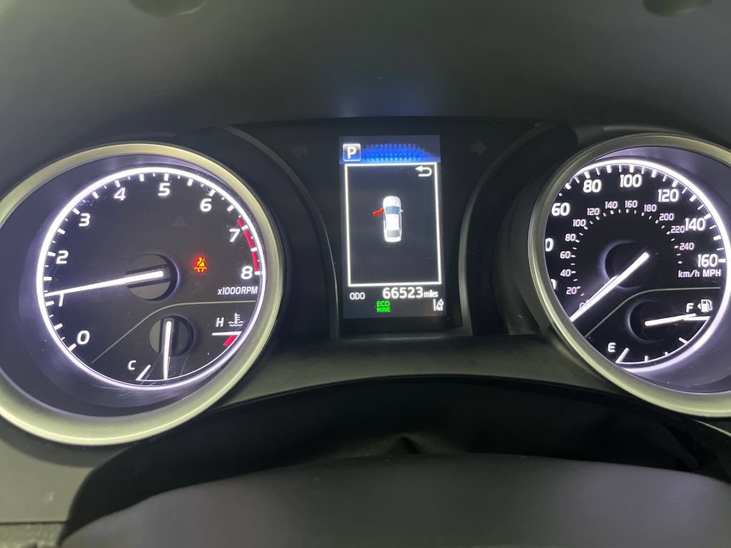 Used 2022 Toyota Camry LE FWD image 18
