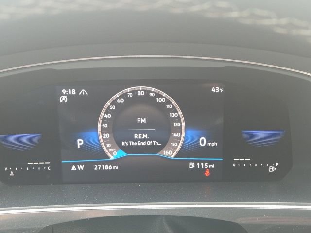 Used 2023 Volkswagen Tiguan SE R-Line image 46