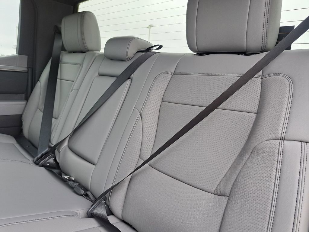 New 2026 Toyota Tundra Limited image 27