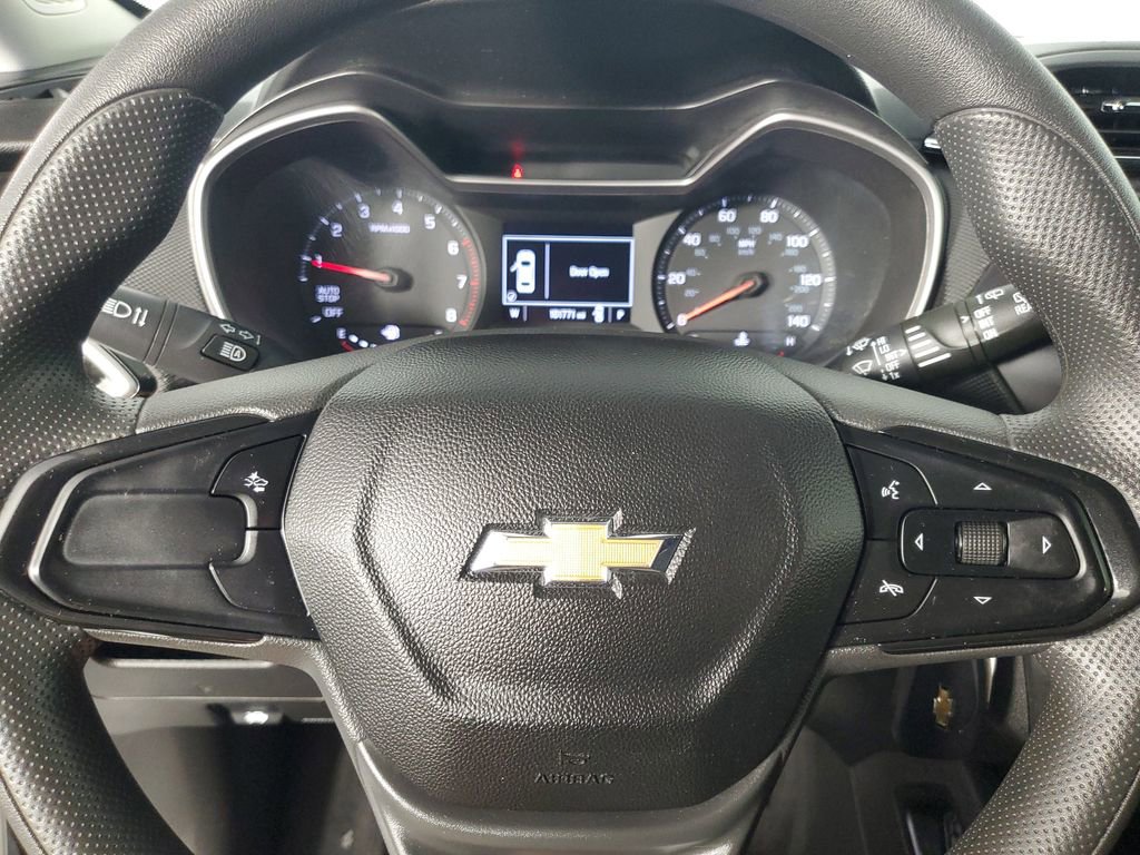 Used 2023 Chevrolet TrailBlazer LS w/ LPO, Blackout Package FWD image 22
