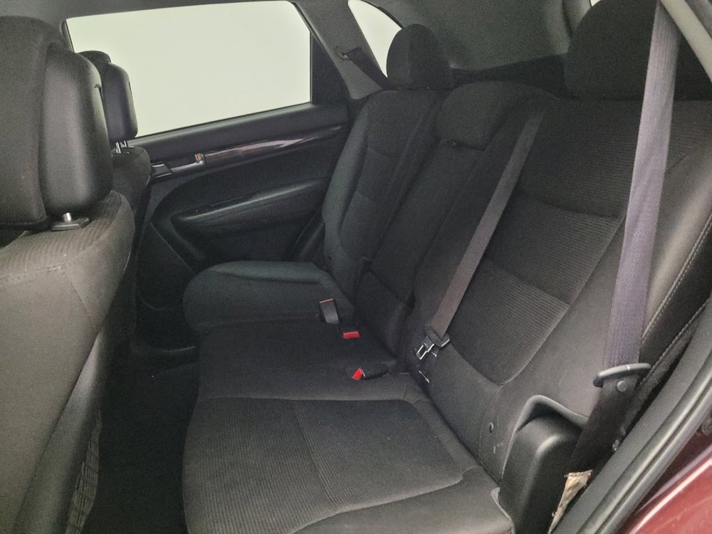 Used 2014 Kia Sorento LX FWD image 18