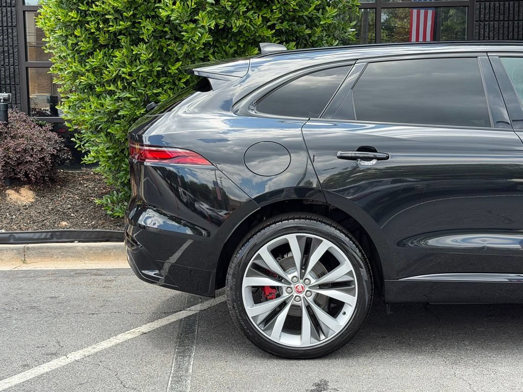 Used 2022 Jaguar F-PACE S AWD/4WD image 22