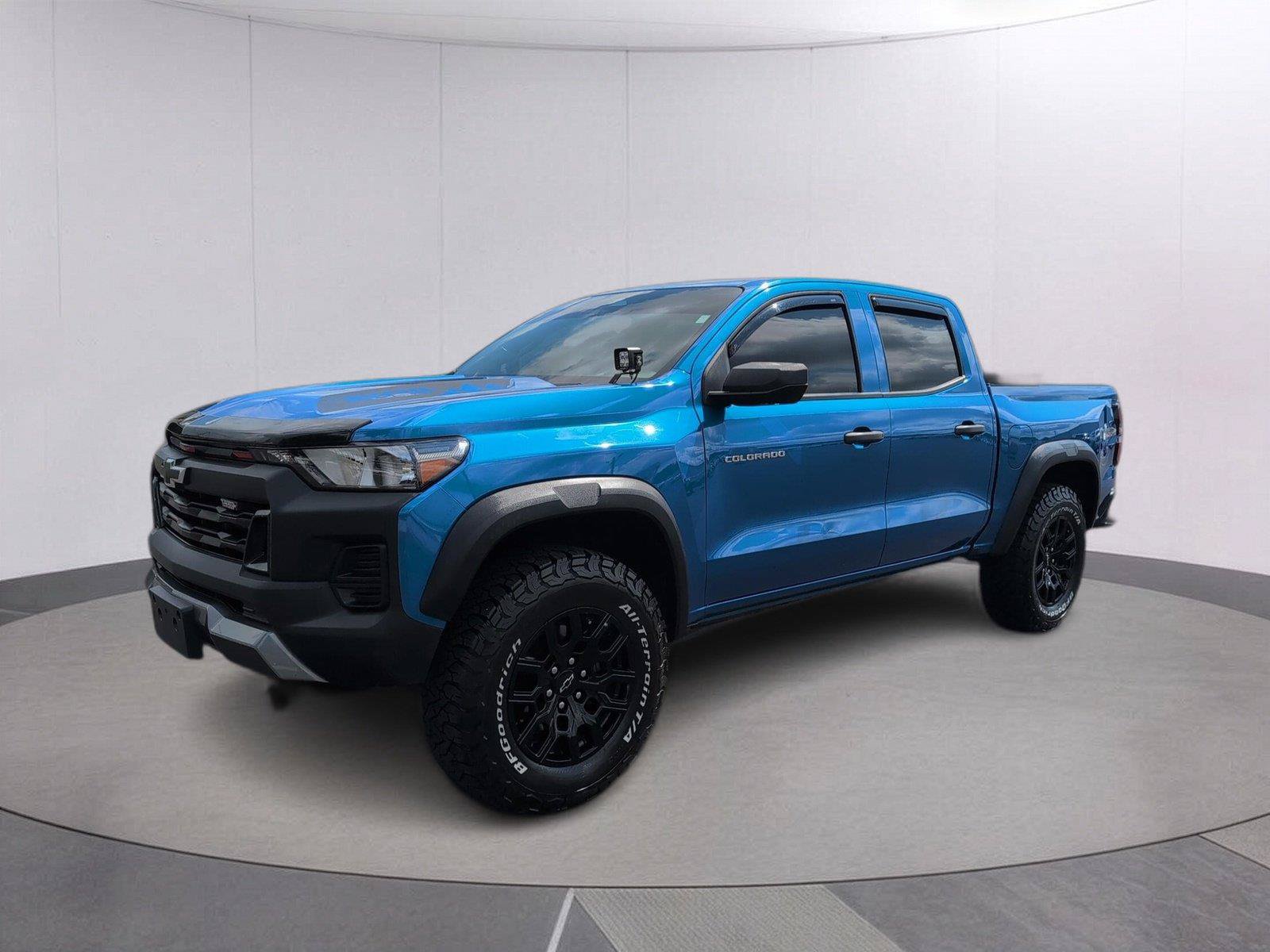 Used 2024 Chevrolet Colorado Trail Boss w/ Advanced Trailering Package