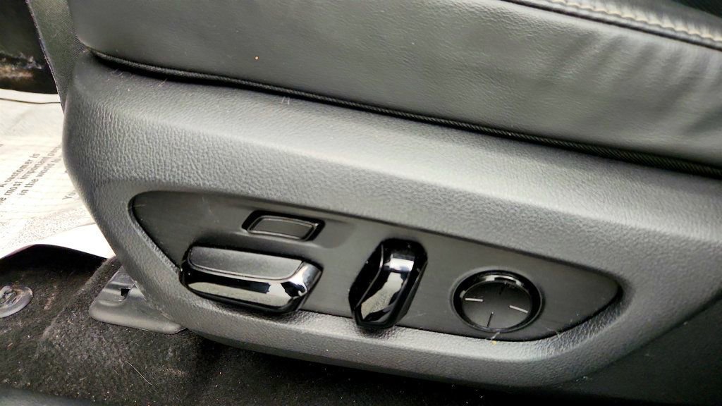 Used 2023 Lexus RX 350 AWD w/ Accessory Package image 11