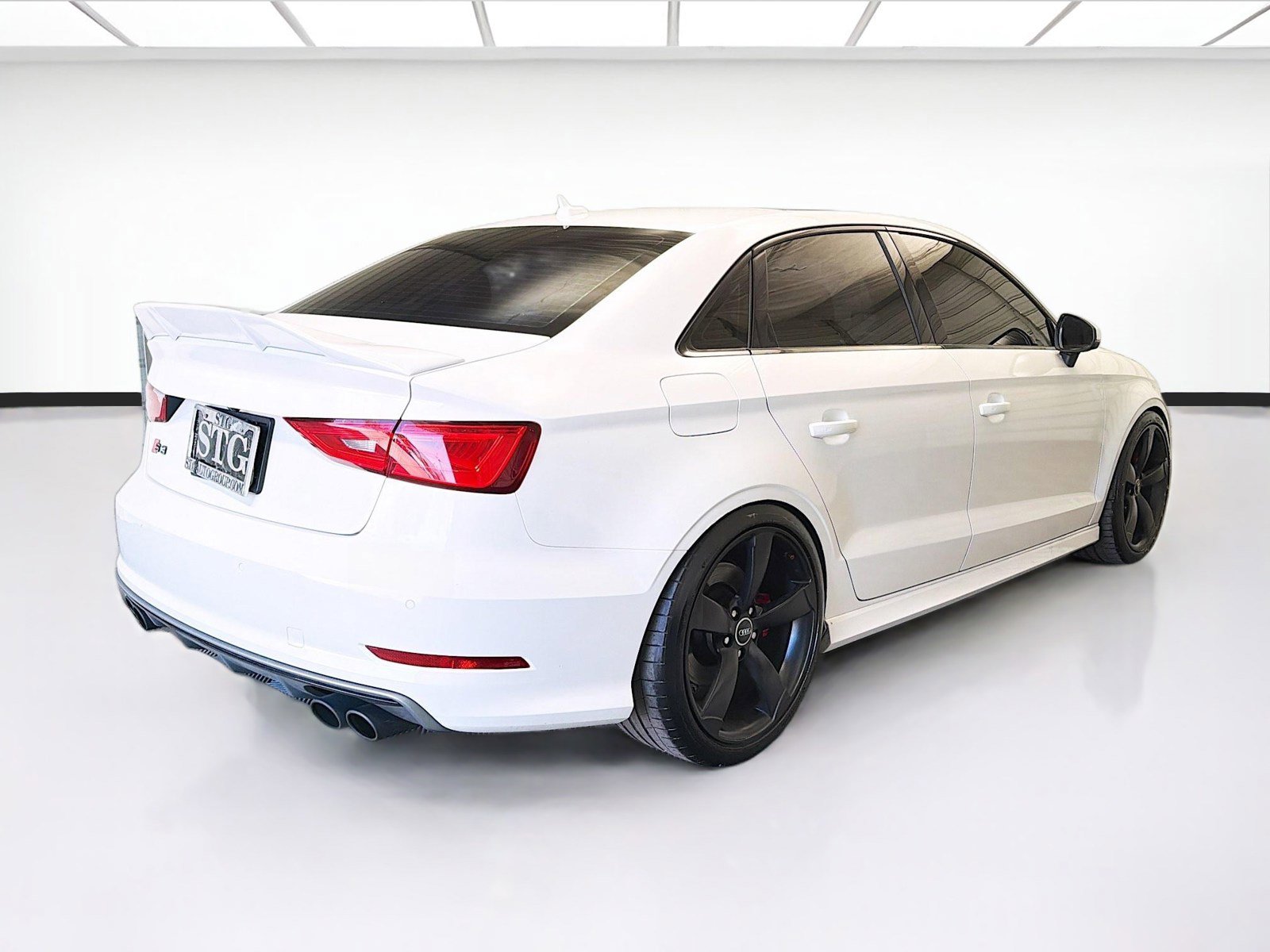 Used 2016 Audi S3 Premium Plus w/ Technology Package AWD/4WD image 4