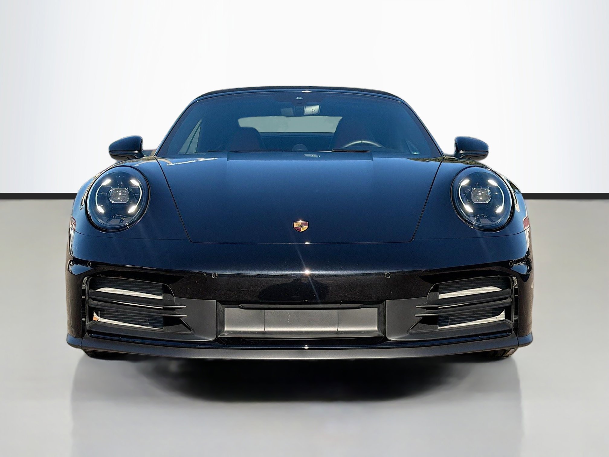 Used 2025 Porsche 911 Carrera image 8