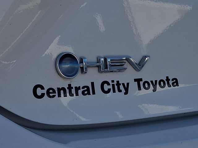 Used 2025 Toyota Camry LE FWD image 29