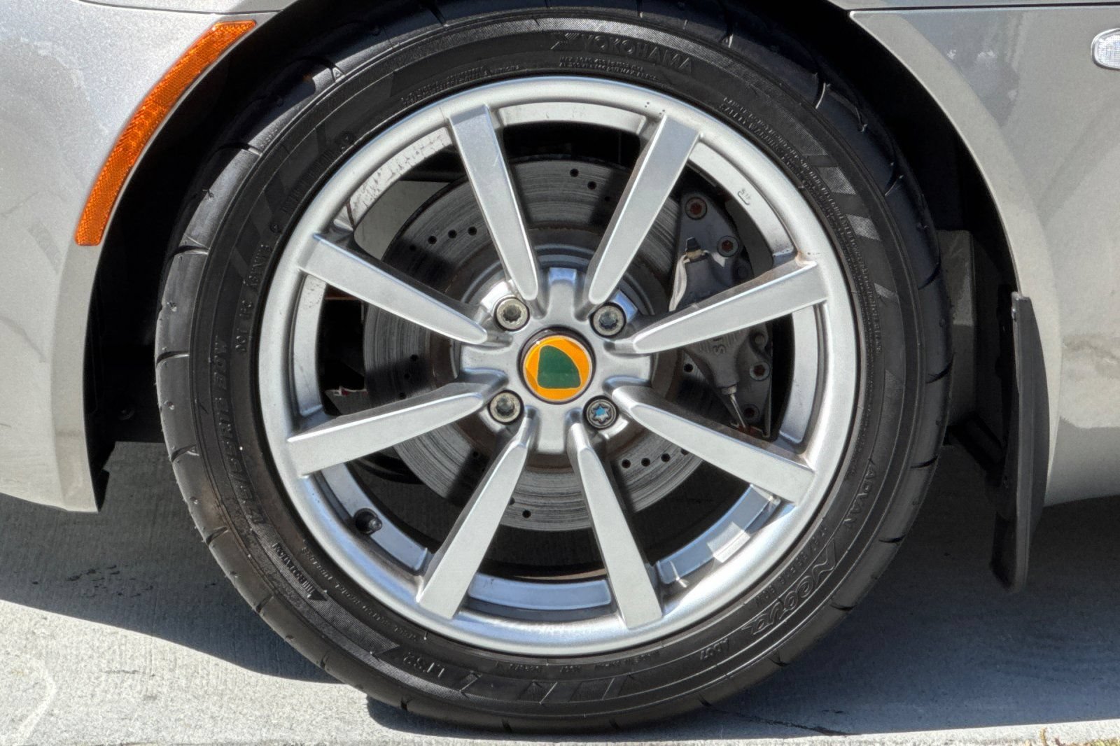 Used 2005 Lotus Elise RWD image 23