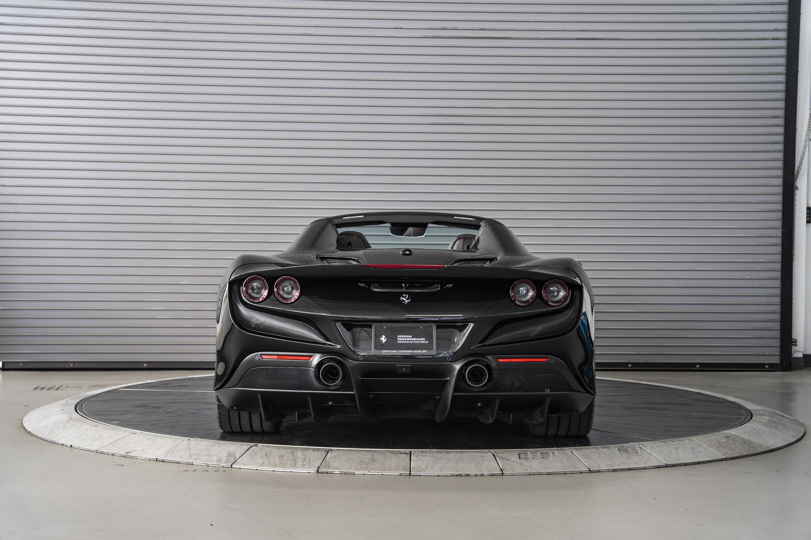 Used 2022 Ferrari F8 Tributo RWD image 4