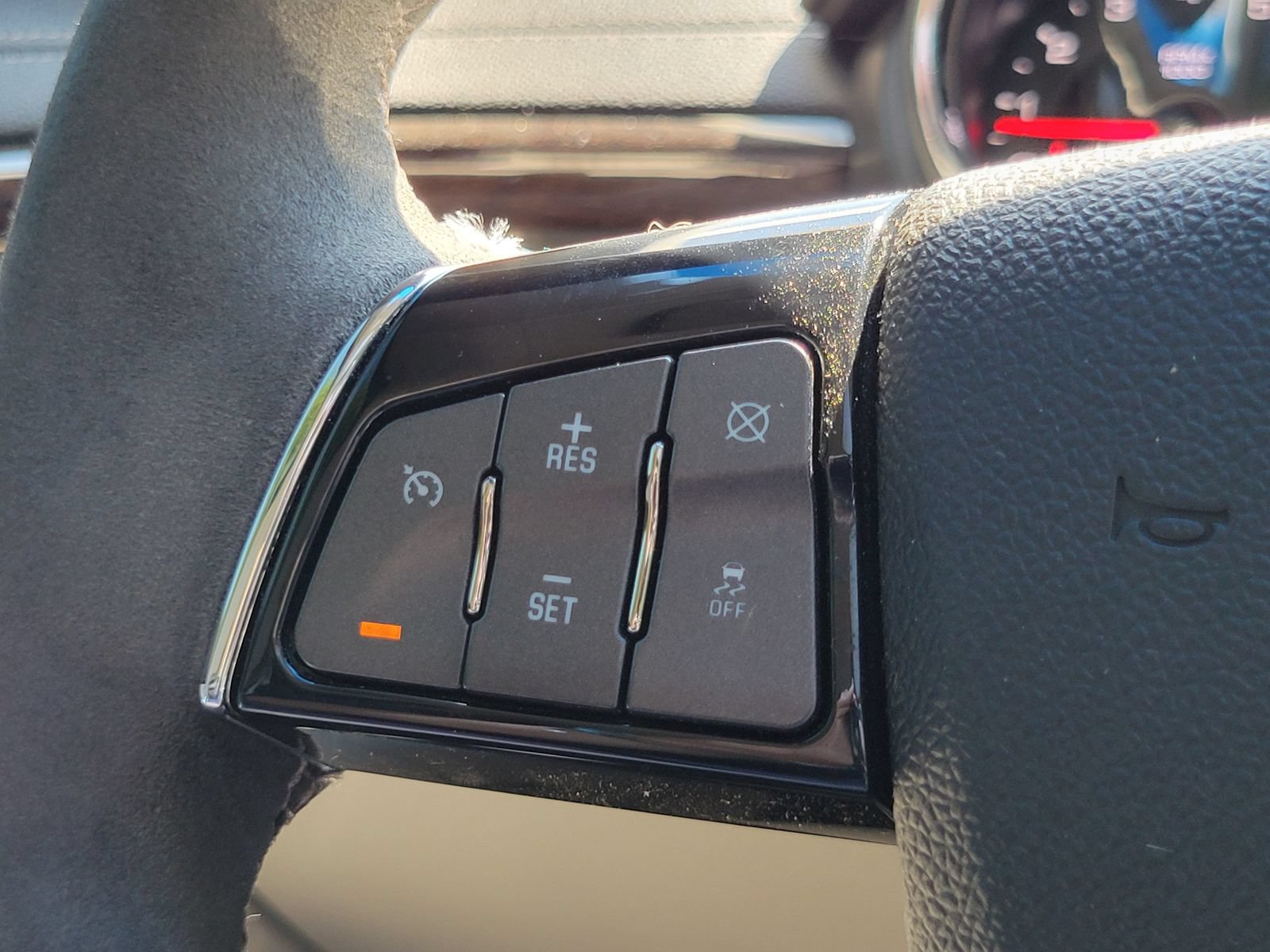 Used 2012 Cadillac CTS V w/ Wood Trim Package RWD image 17