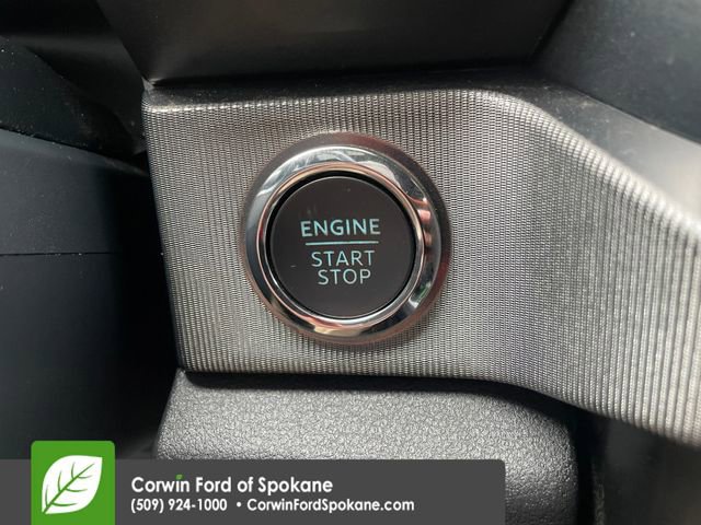 Used 2025 Ford F350 Platinum w/ Tremor Off-Road Package image 35