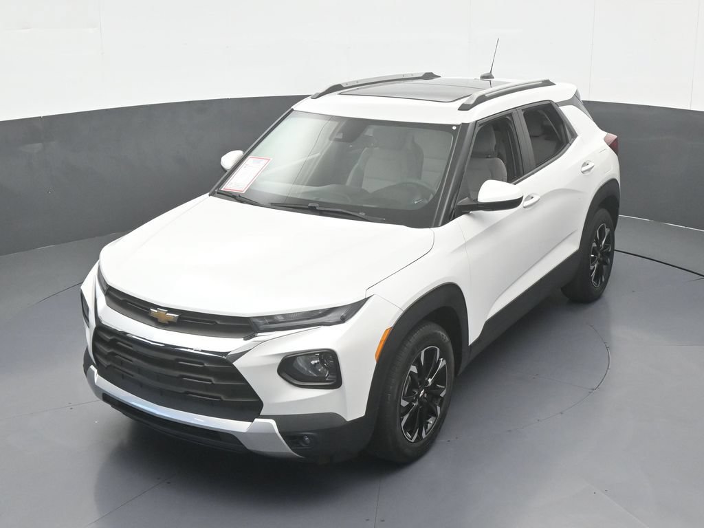 Used 2021 Chevrolet TrailBlazer LT w/ Sun and Liftgate Package FWD image 46