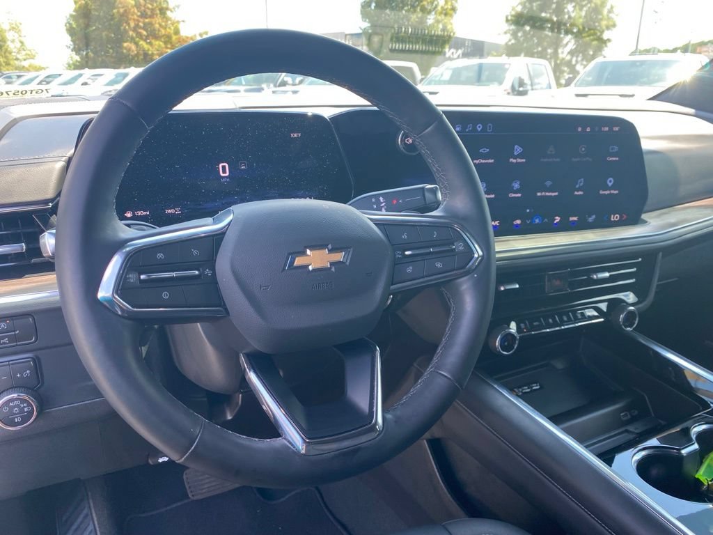 Used 2025 Chevrolet Tahoe LT w/ Comfort Package AWD/4WD image 15