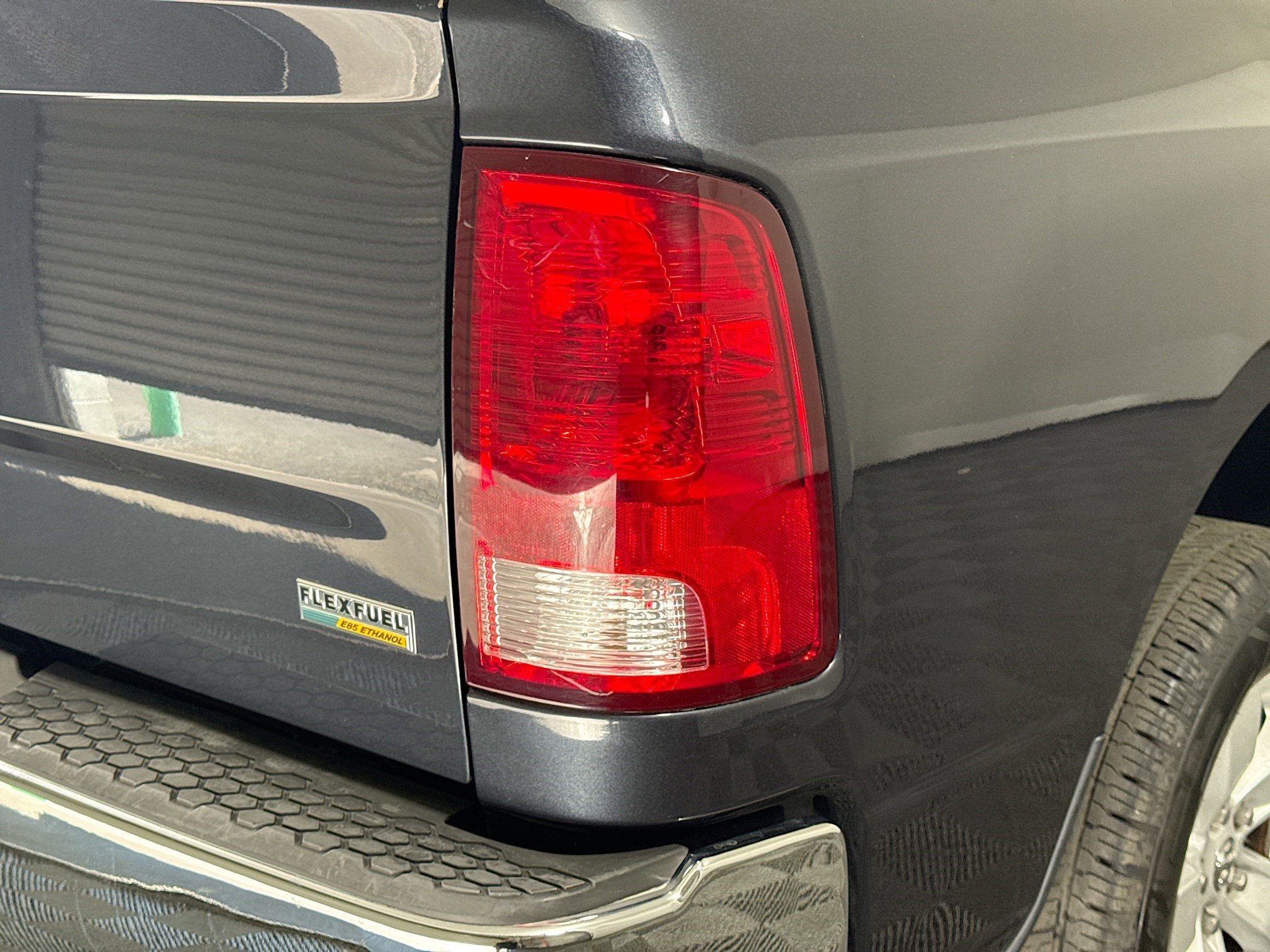 Used 2018 RAM 1500 Classic SLT RWD image 33