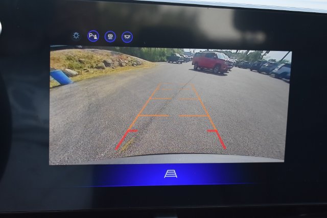 New 2027 Chevrolet Equinox RS w/ Convenience Package III FWD image 36