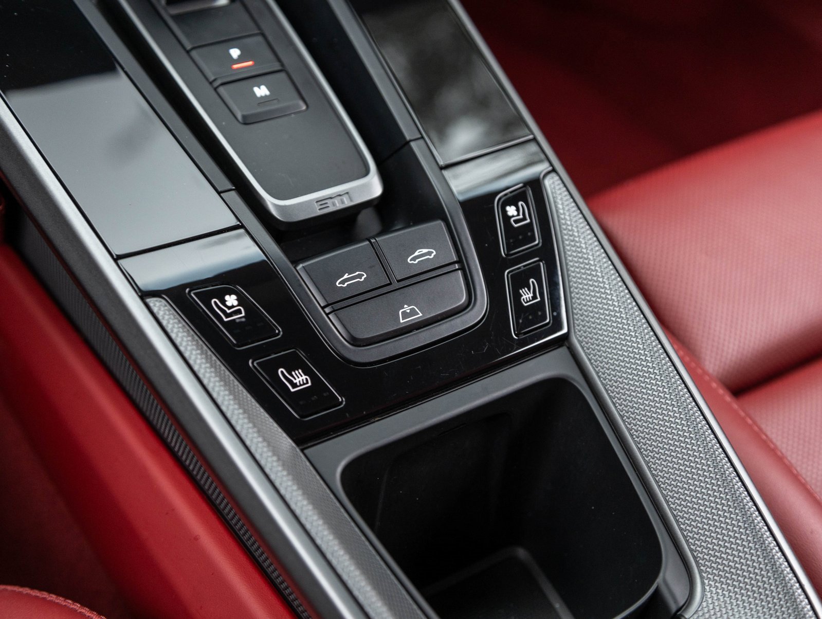 Used 2023 Porsche 911 Carrera image 30