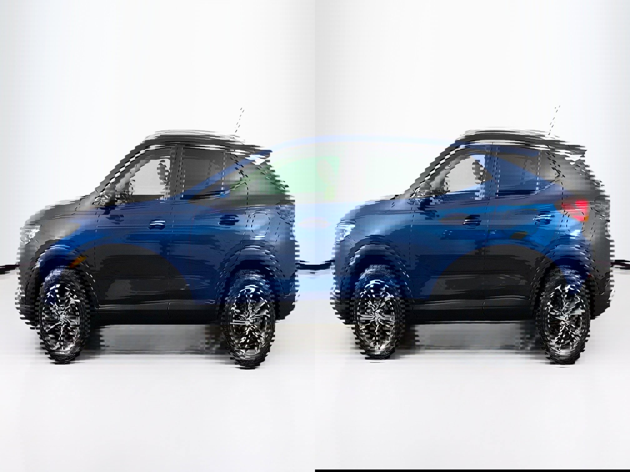 Used 2021 Buick Encore GX Select image 7