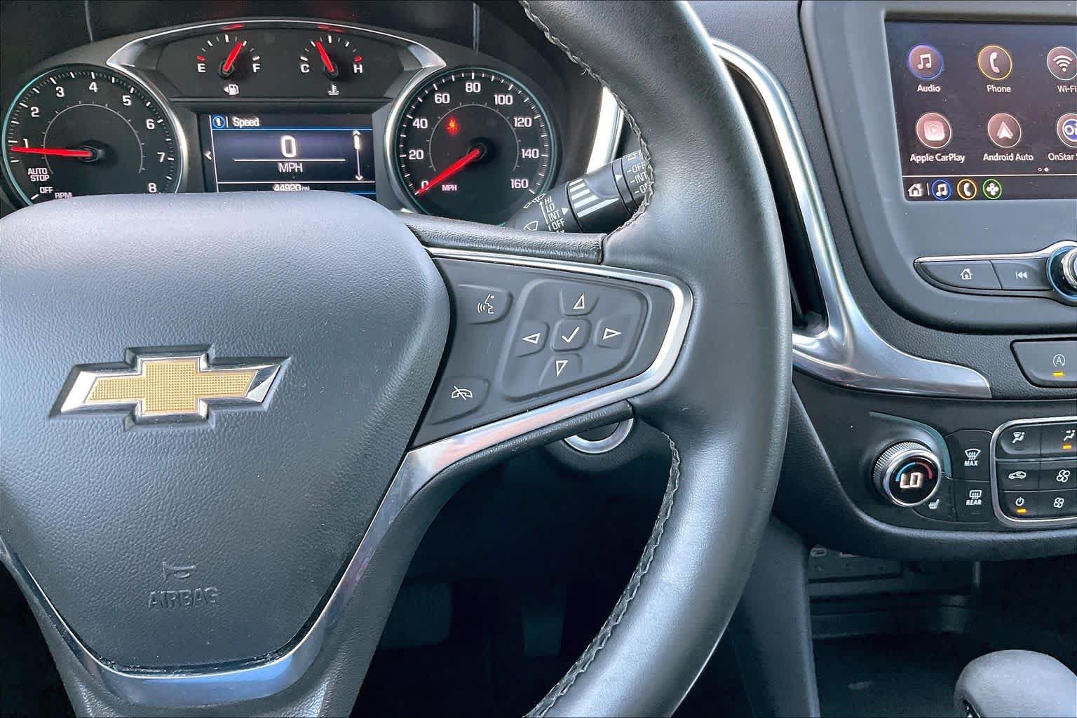 Used 2024 Chevrolet Equinox LT FWD image 24