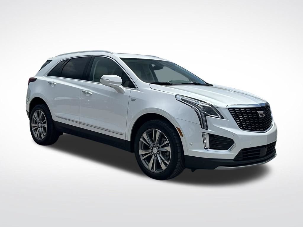 Certified 2022 Cadillac XT5 Premium Luxury w/ Technology Package FWD image 9