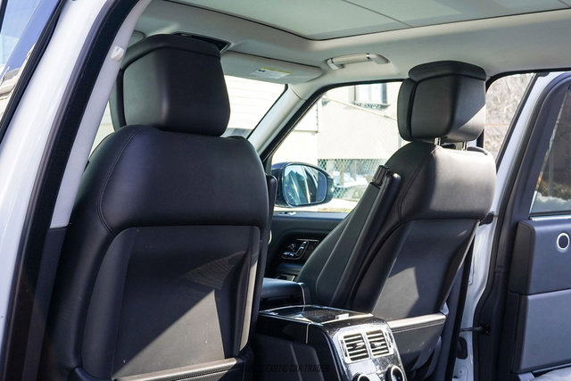 Used 2020 Land Rover Range Rover Long Wheelbase HSE image 38
