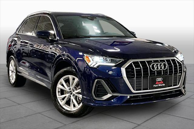 Used 2023 Audi Q3 2.0T Premium Plus w/ Premium Plus Package AWD/4WD image 3