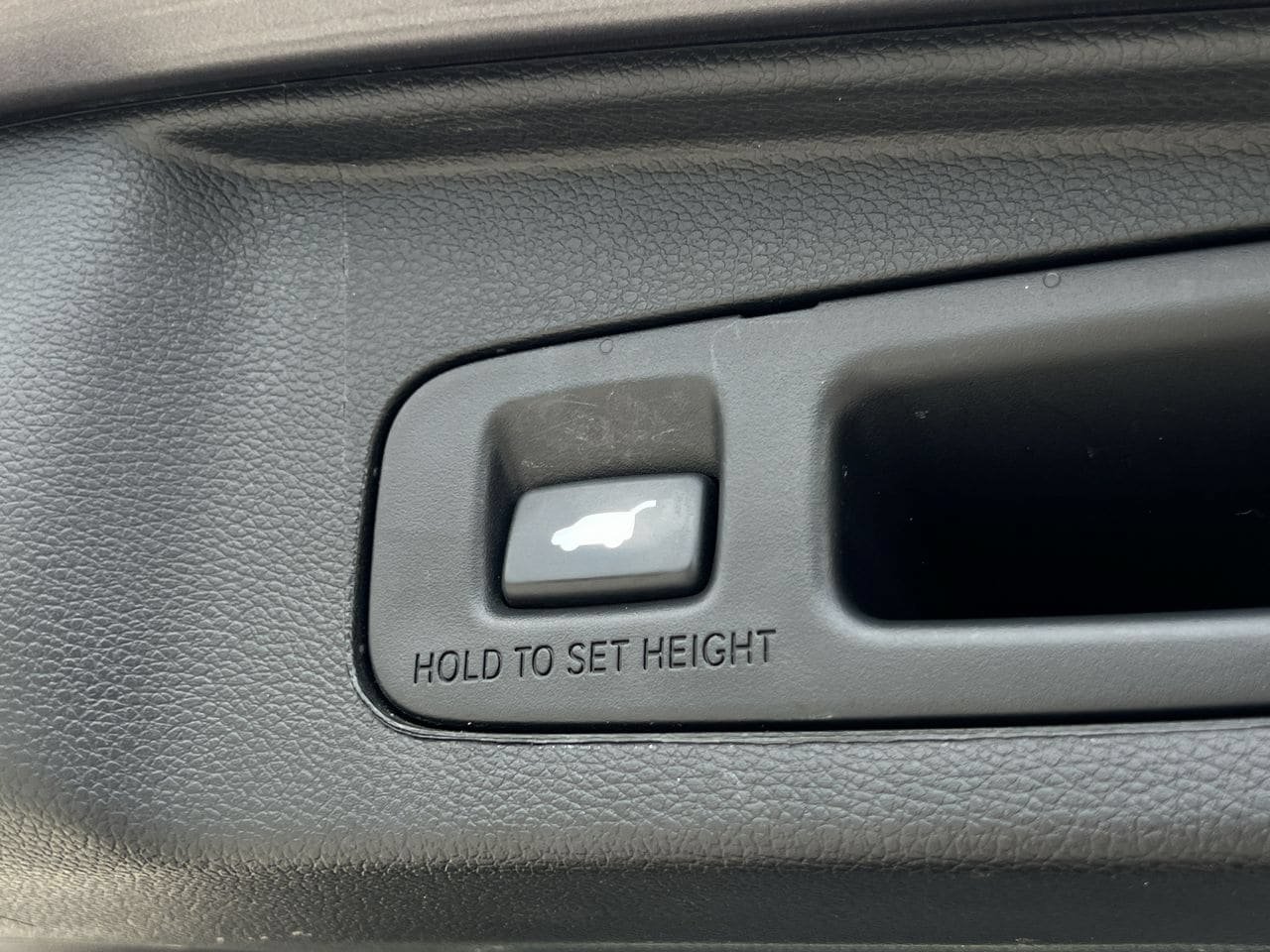 Used 2020 Honda CR-V EX-L image 25